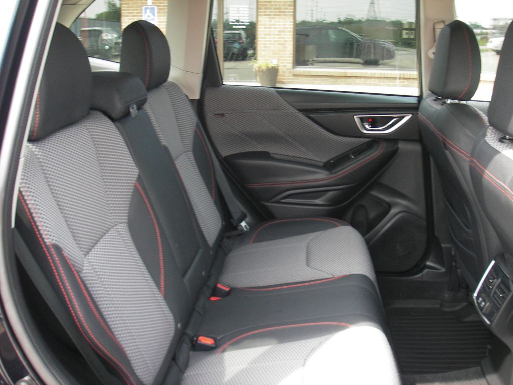 2020 Subaru Forester Image 34