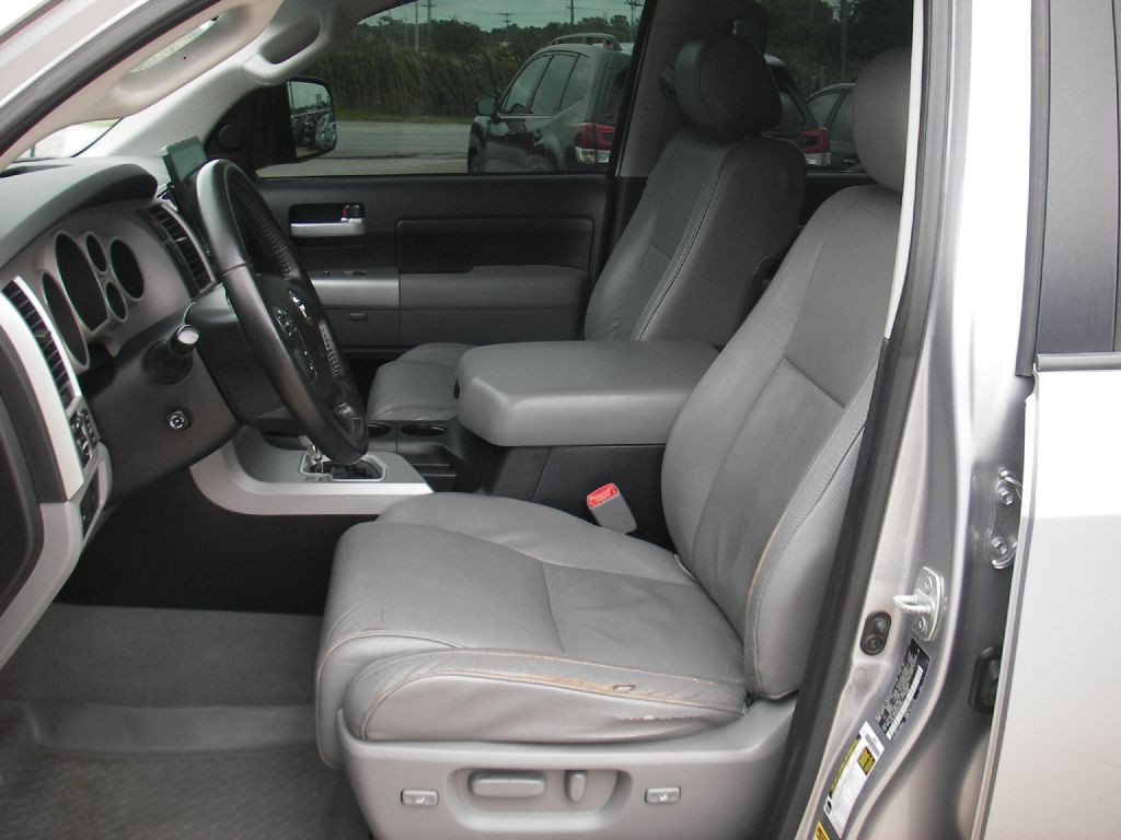 2008 Toyota Tundra Image 14