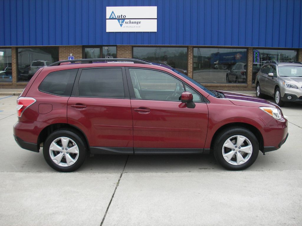 2016 Subaru Forester Image 4