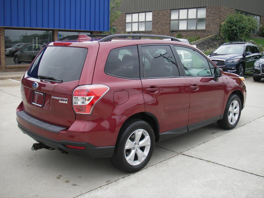 2016 Subaru Forester Image 5