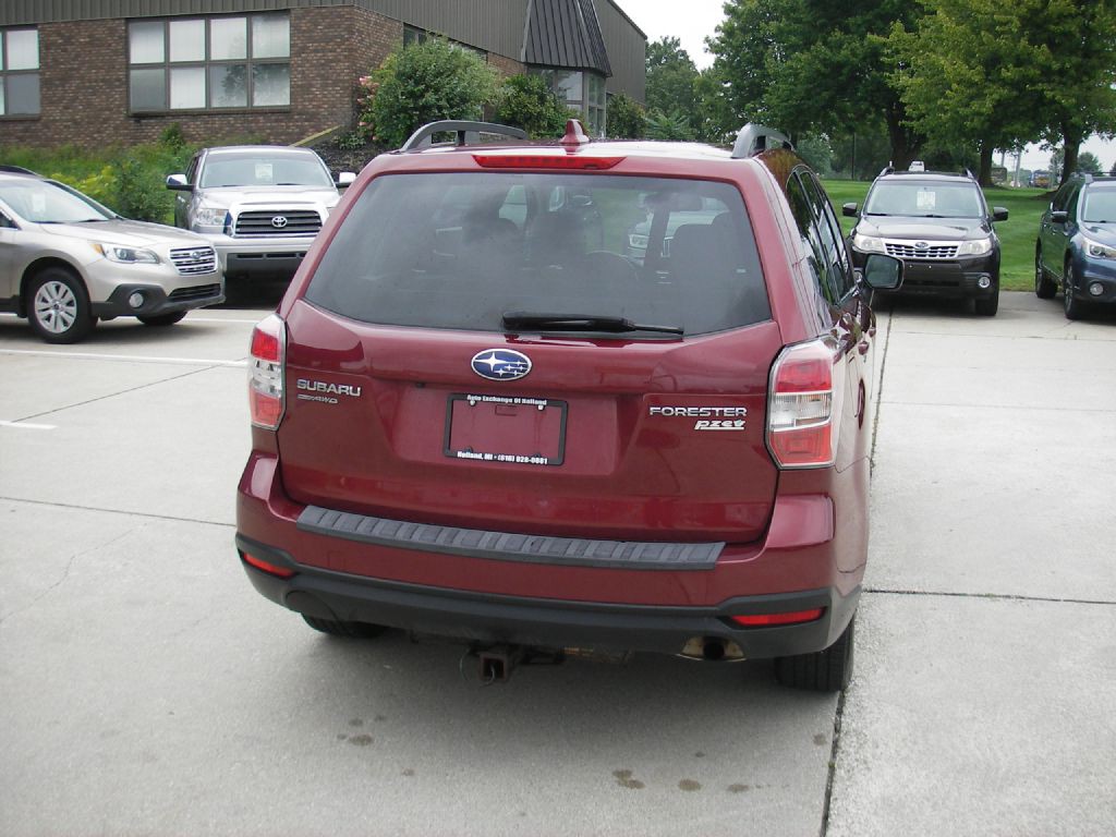 2016 Subaru Forester Image 6
