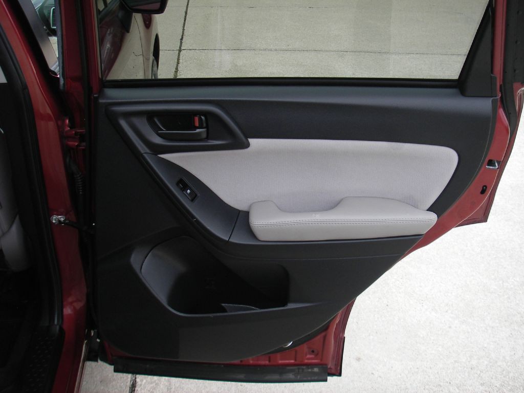 2016 Subaru Forester Image 30