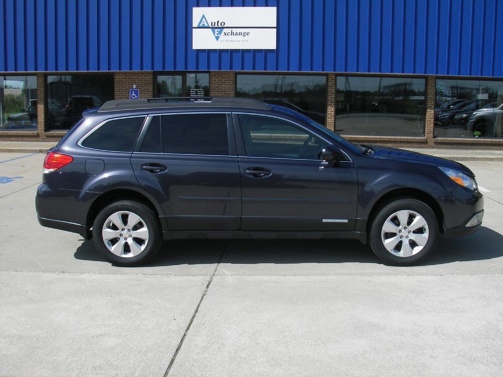 2012 Subaru Outback Image 4