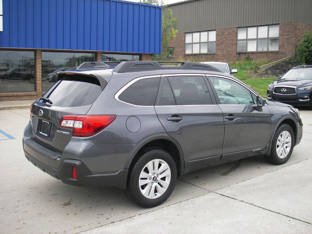 2018 Subaru Outback Image 5