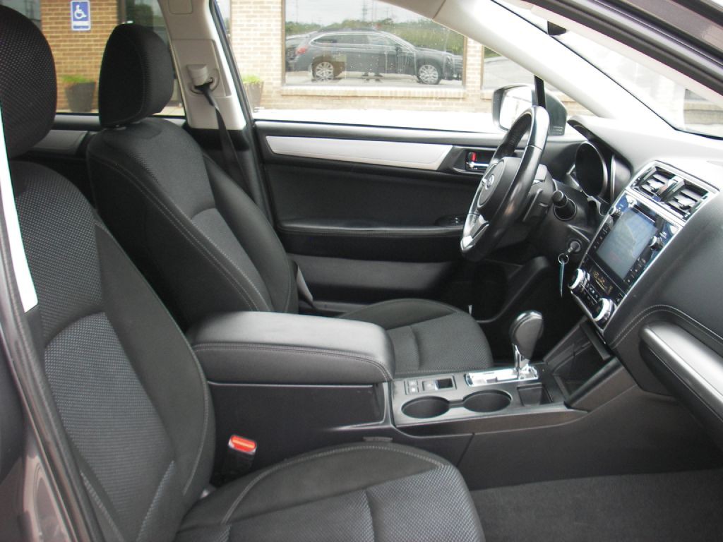 2018 Subaru Outback Image 30