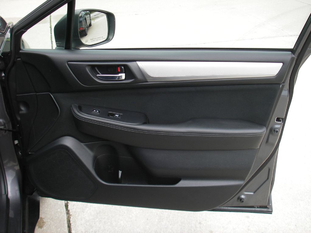 2018 Subaru Outback Image 32