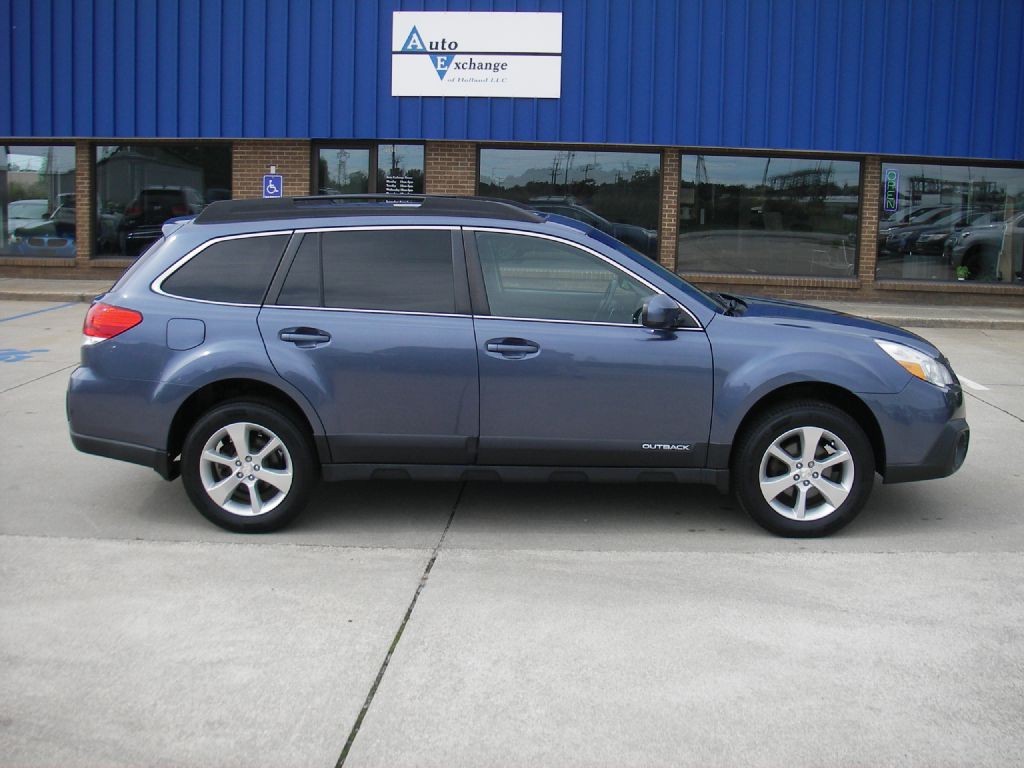 2014 Subaru Outback Image 4