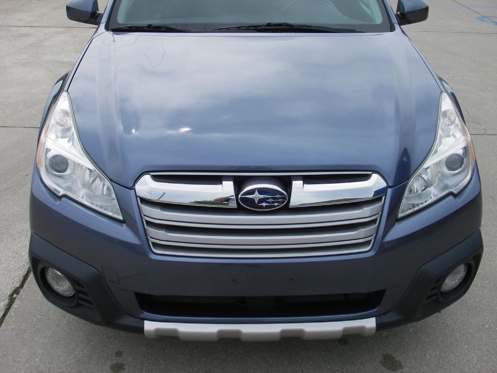 2014 Subaru Outback Image 13