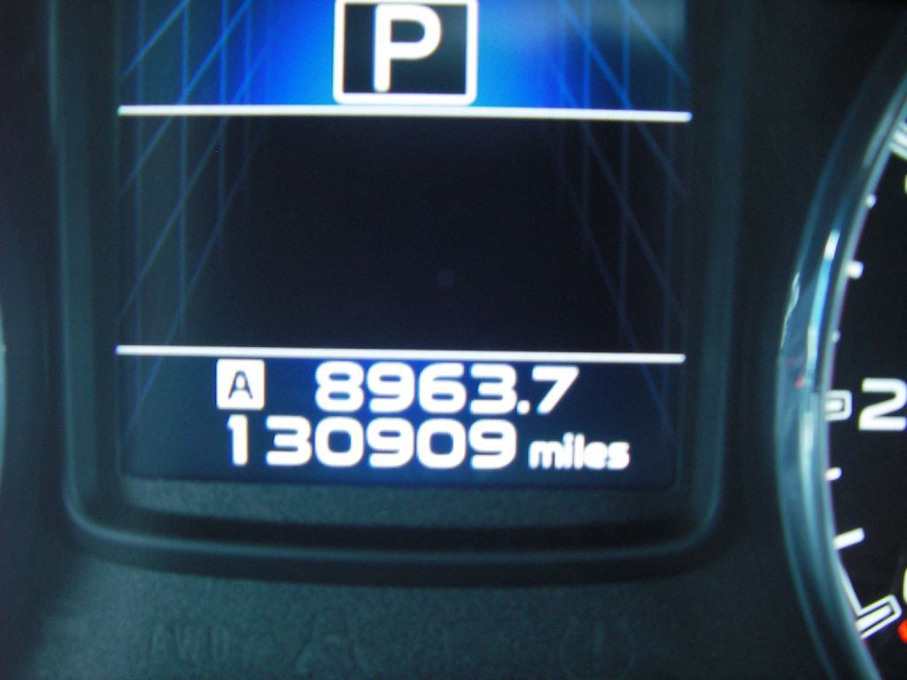 2014 Subaru Outback Image 17