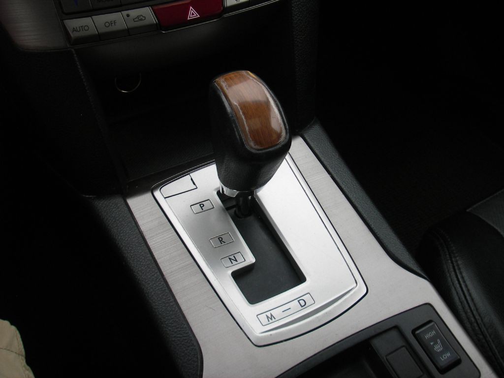 2014 Subaru Outback Image 23