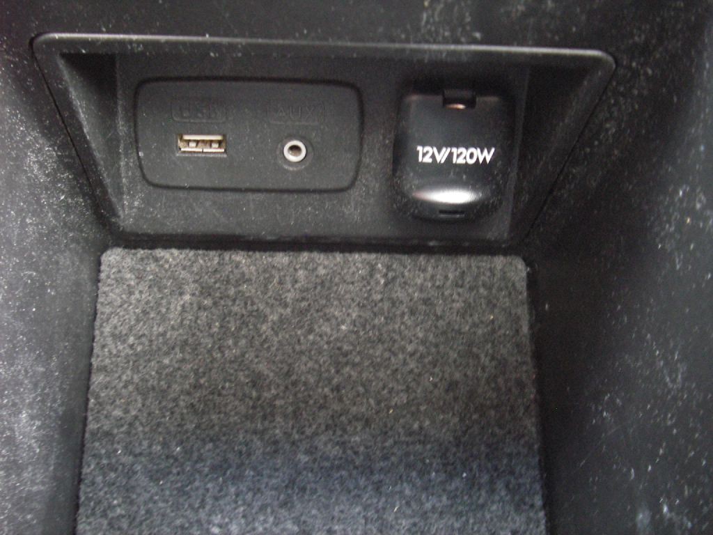 2014 Subaru Outback Image 25
