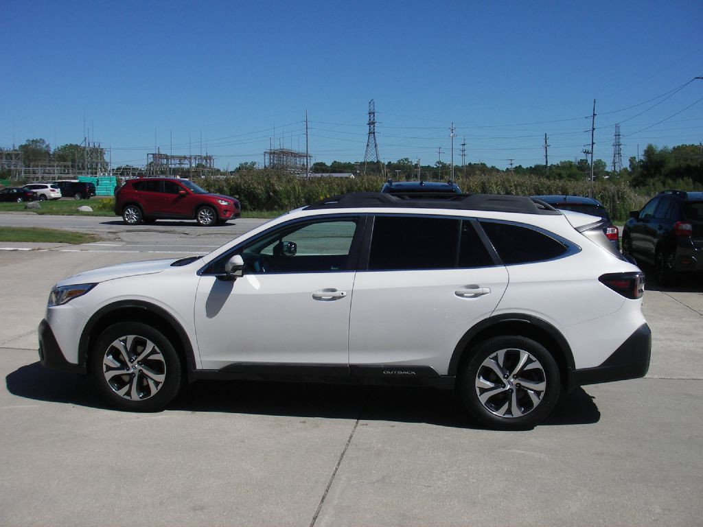 2020 Subaru Outback Image 10