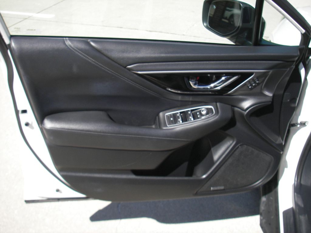 2020 Subaru Outback Image 14