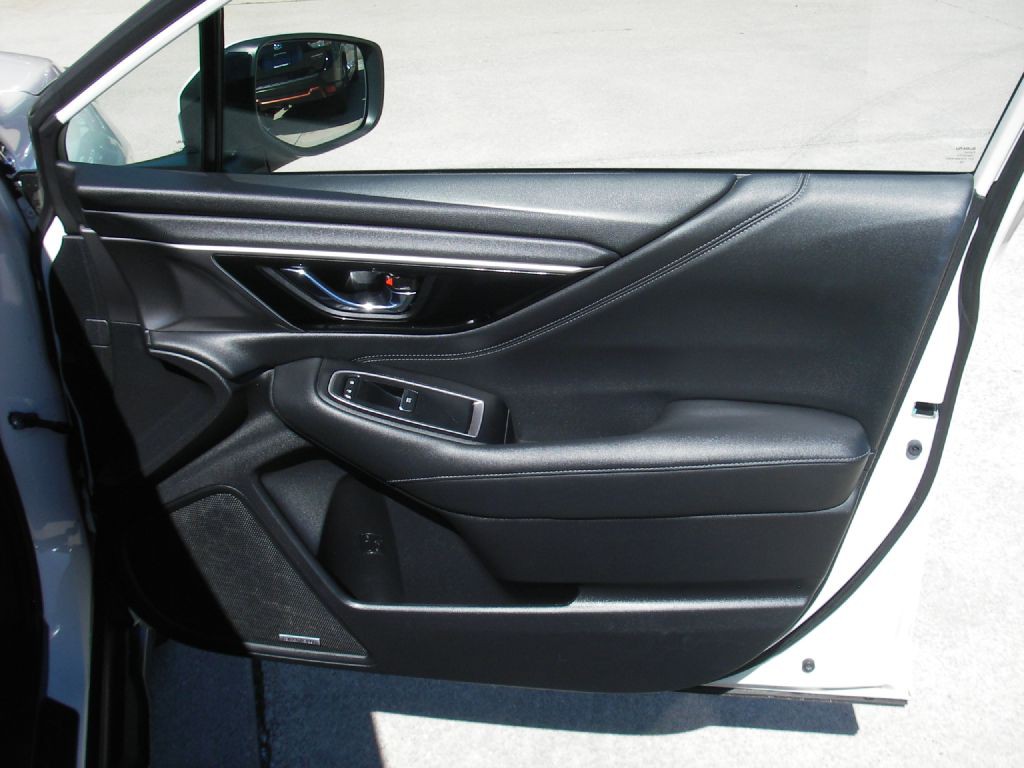 2020 Subaru Outback Image 31