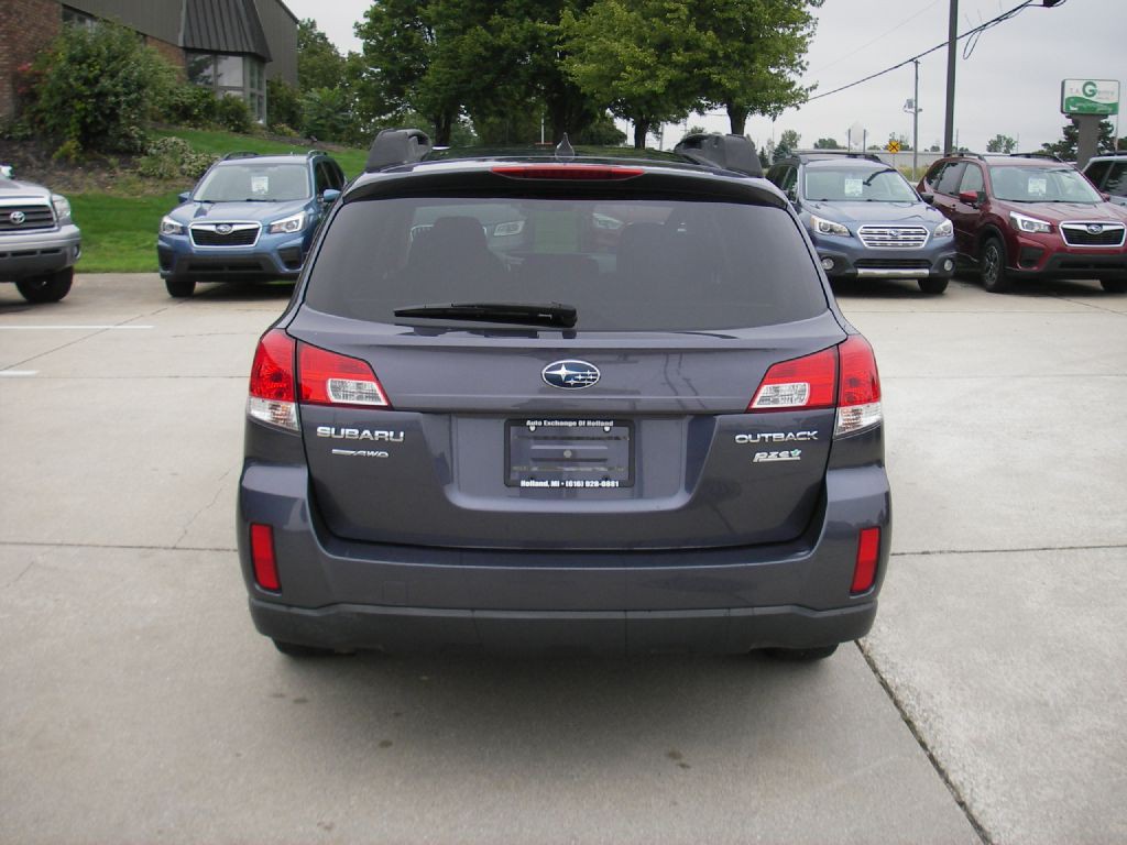 2014 Subaru Outback Image 7