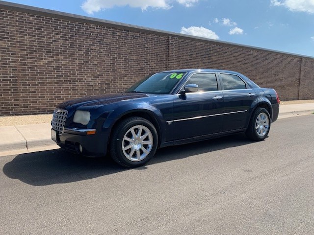 2006 Chrysler 300 Image 1
