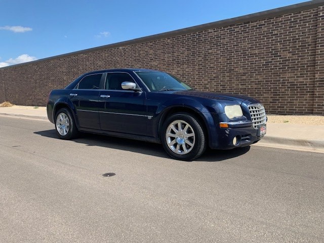 2006 Chrysler 300 Image 4