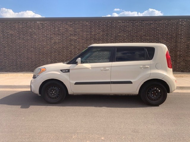 2012 Kia Soul Image 2