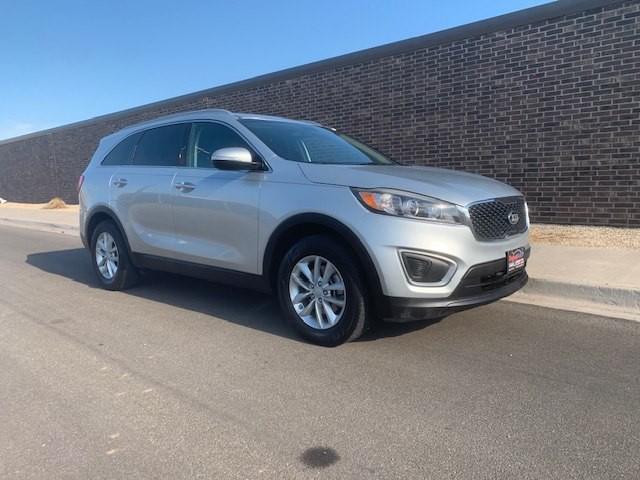2016 Kia Sorento Image 4