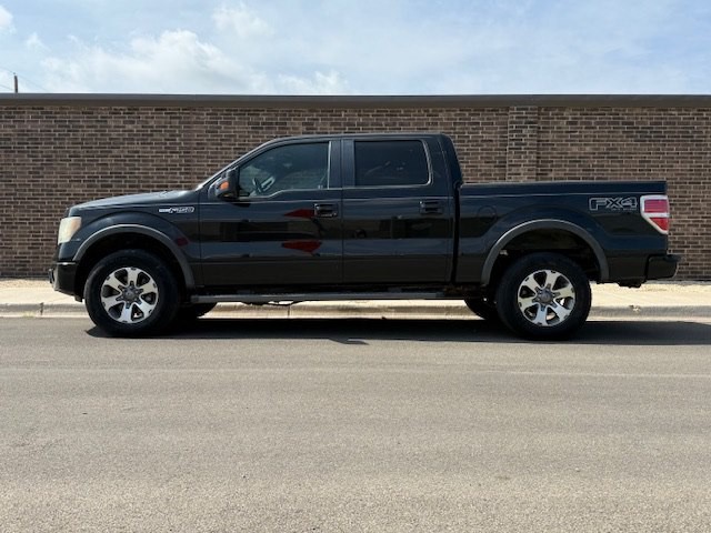 2011 Ford F-150 Image 2
