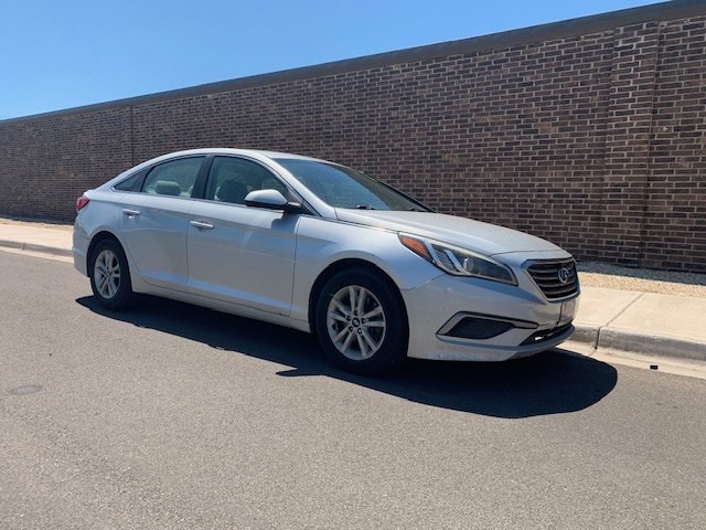 2016 Hyundai Sonata Image 4
