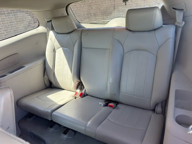 2008 Buick Enclave Image 9