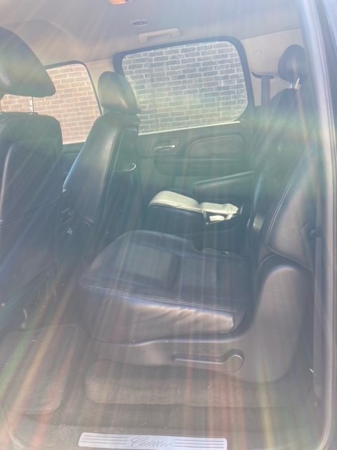 2007 Cadillac Escalade Image 8