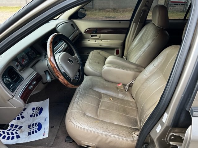 2003 Mercury Grand Marquis Image 7