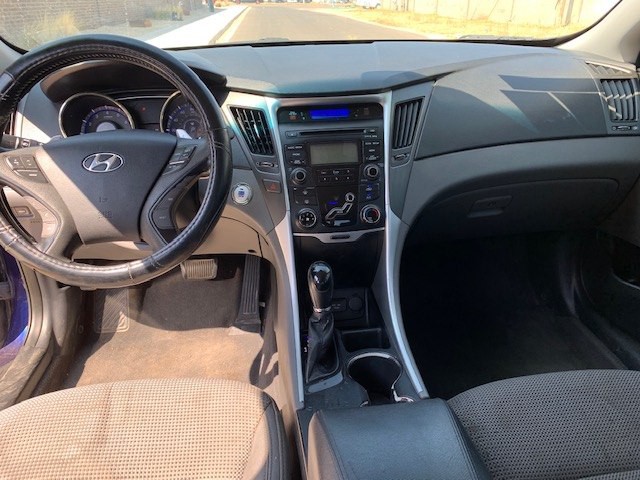 2012 Hyundai Sonata Image 9