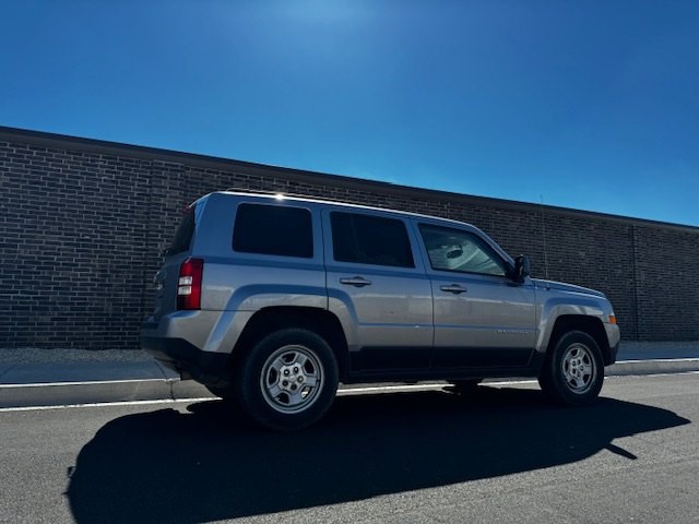 2017 Jeep Patriot Image 6