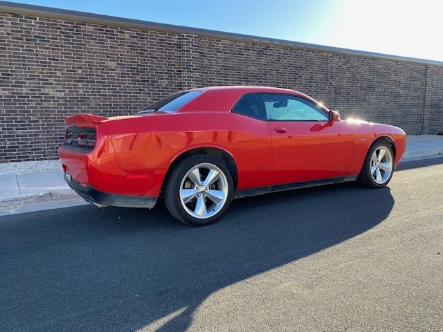 2015 Dodge Challenger Image 6