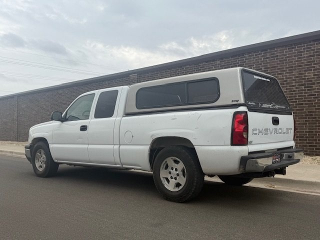 2007 Chevrolet Silverado 1500 Image 3