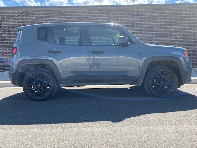 2017 Jeep Renegade Image 5