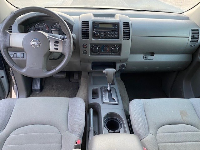 2006 Nissan Frontier Image 9