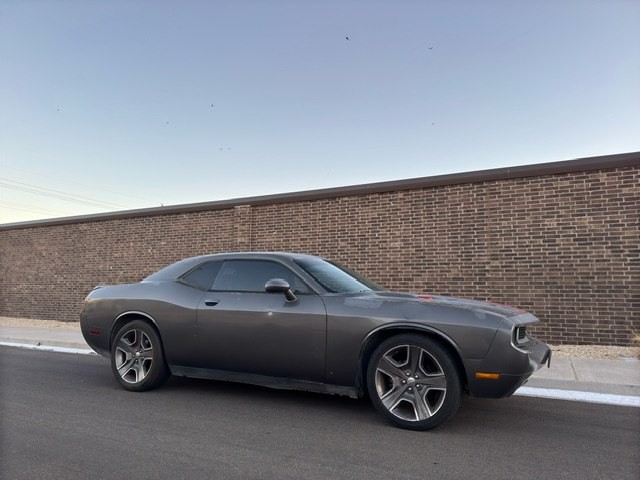 2014 Dodge Challenger Image 4