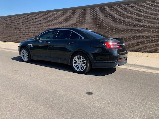 2013 Ford Taurus Image 3