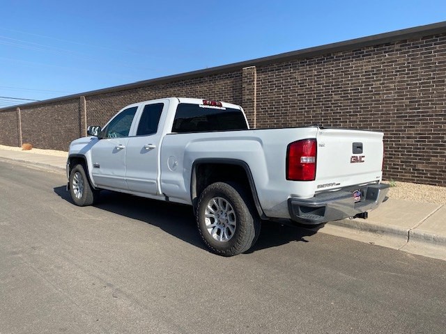 2019 GMC Sierra Image 3