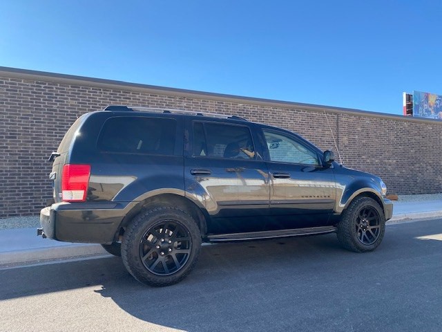2008 Chrysler Aspen Image 6