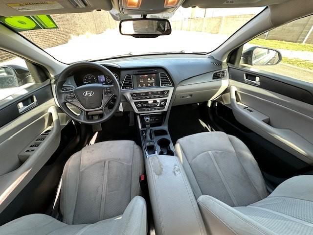 2016 Hyundai Sonata Image 9