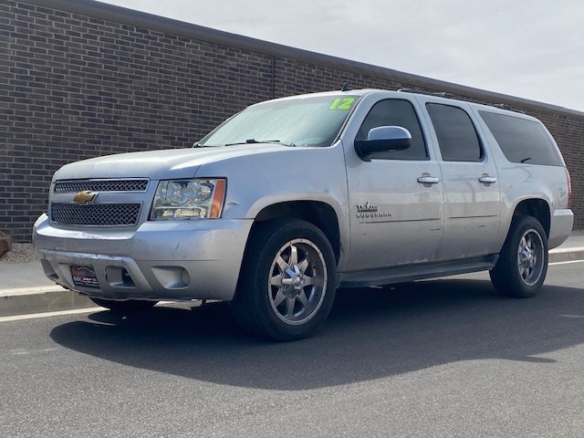 2012 Chevrolet Suburban Image 1