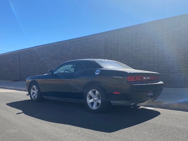 2013 Dodge Challenger Image 3