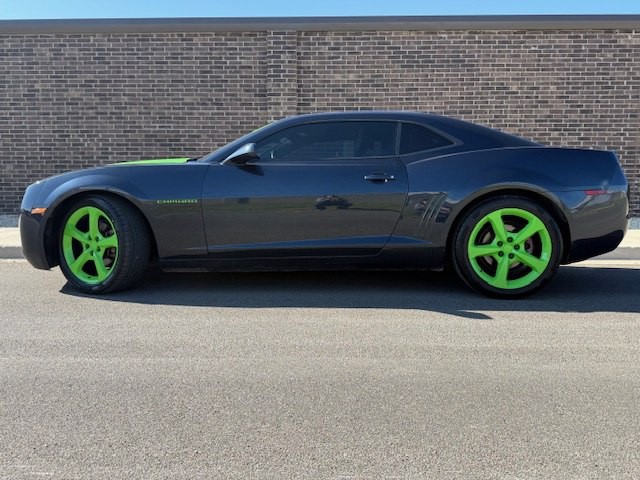 2013 Chevrolet Camaro Image 2