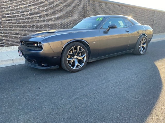 2015 Dodge Challenger Image 1
