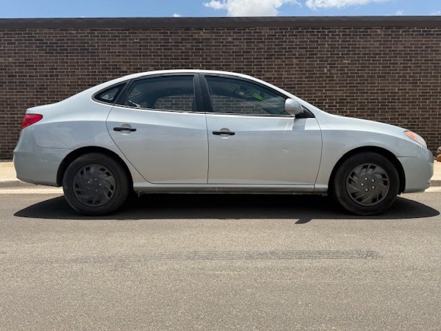 2010 Hyundai Elantra Image 5