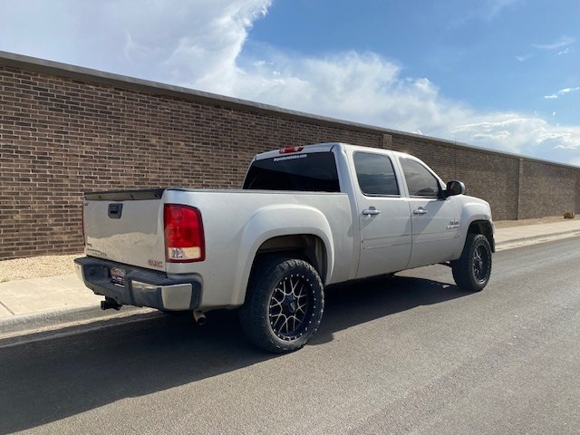 2011 GMC Sierra Image 6