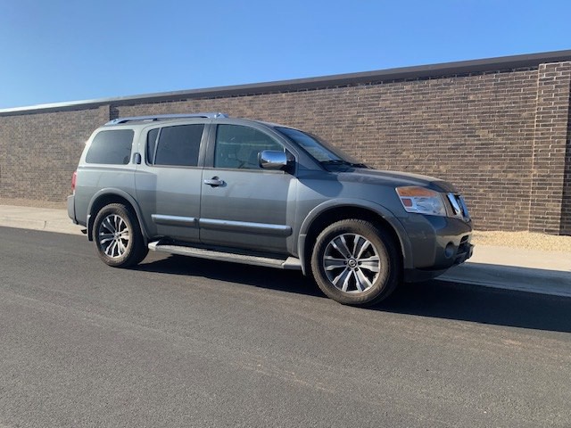 2015 Nissan Armada Image 4