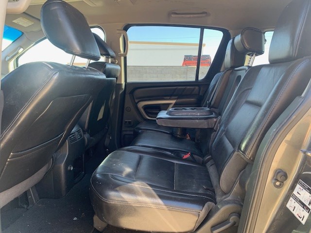 2015 Nissan Armada Image 8