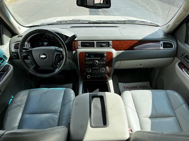2009 Chevrolet Avalanche Image 9