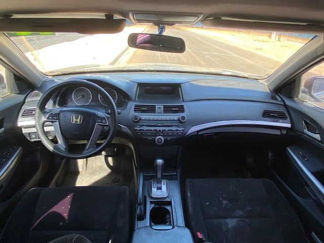 2010 Honda Accord Image 9
