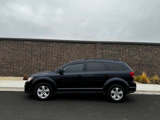 2011 Dodge Journey Image 2